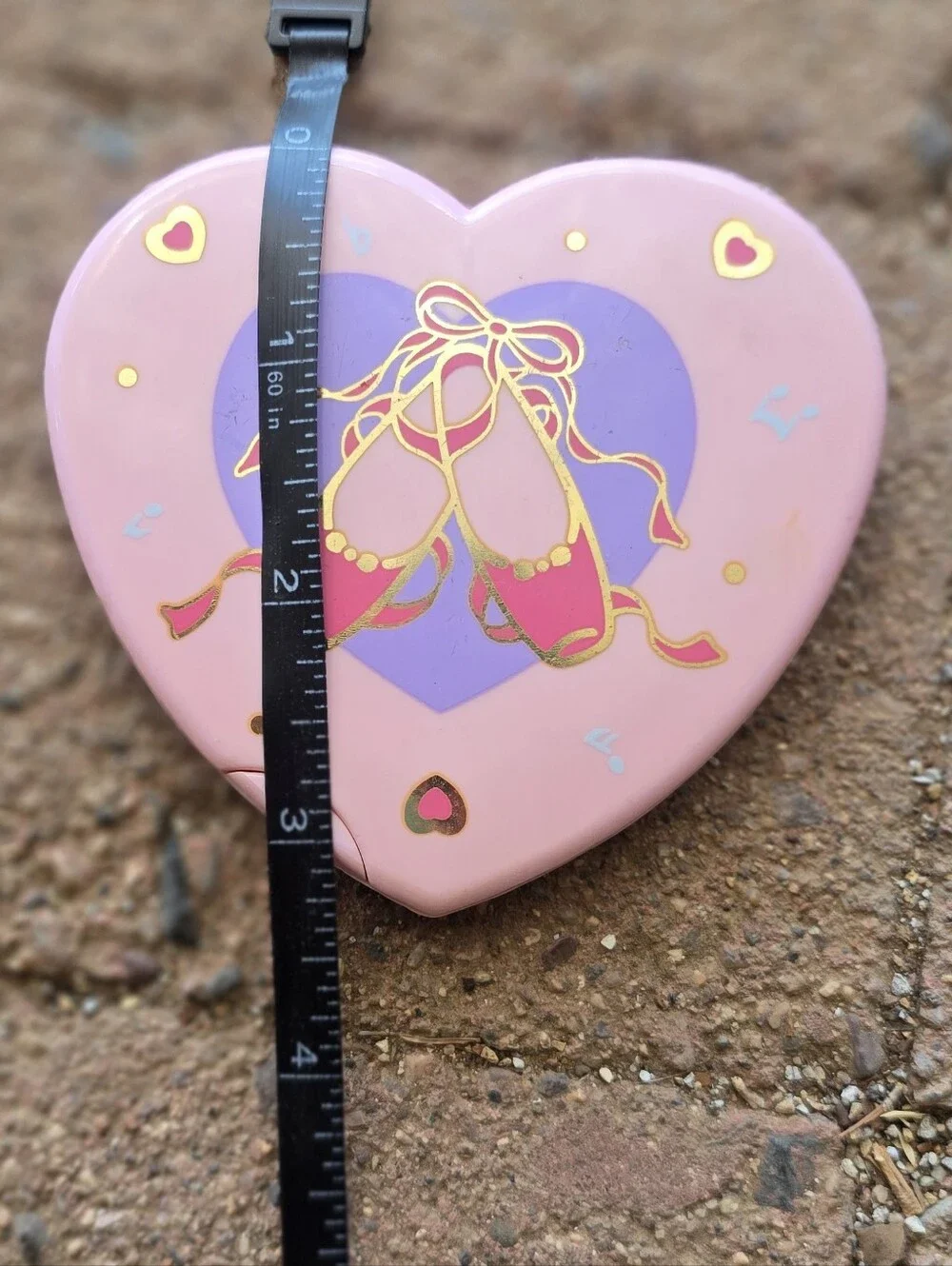 SUPER RARE 1988 SANRIO ballet slippers pink heart shaped compact with mirror